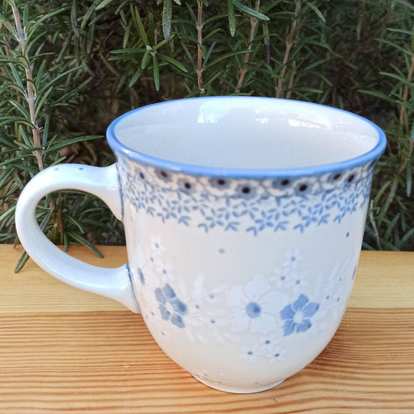Bunzlauer Keramik  Tasse 0,3 Liter, Höhe 9 cm,  Form 24